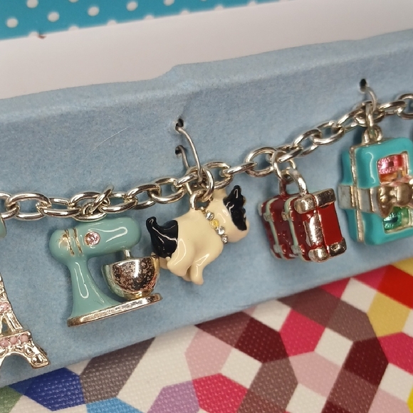 Rare 2015 American Girl Doll Grace Thomas' Charm Bracelet For Girls - Up To 8" - Picture 6 of 7